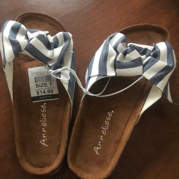 Shoes - 🎀Striped bow sandals🎀